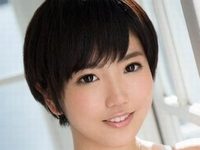 柚木彩花がAVデビュー作品でＪＫの制服セックス