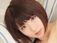 逢田みなみがセーラー服と白ハイソで着衣セックス