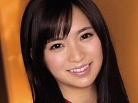 鈴木真夕が女子校生の制服で生中出しセックス