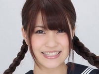 岸明日香