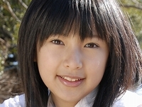 山崎佑奈