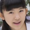 久川美佳の白ハイソックスとニーハイな制服画像