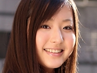 村上友梨