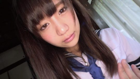 星奈あい