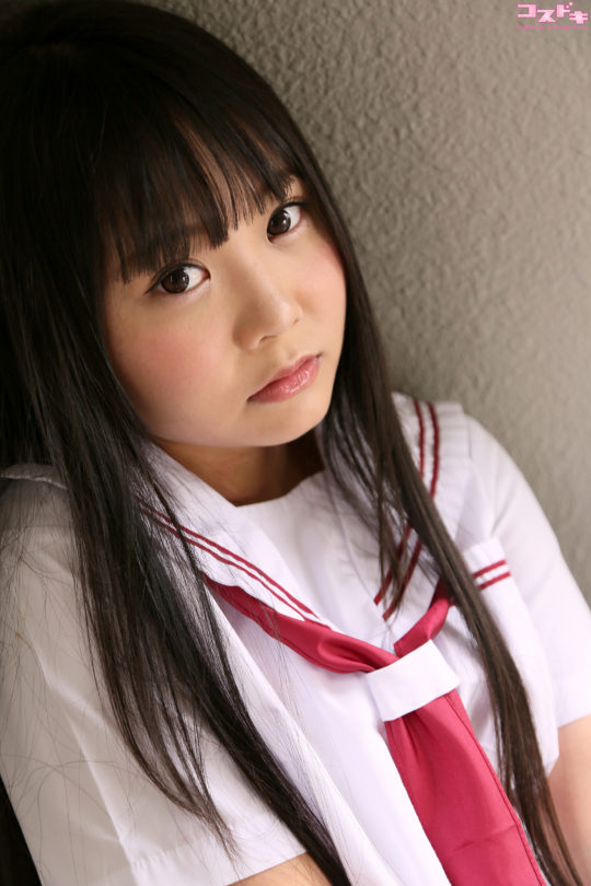 玉響桃乃