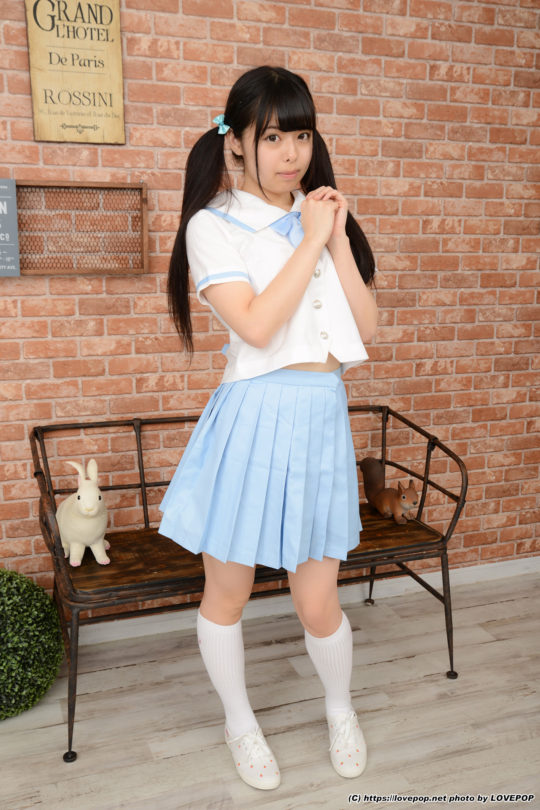 山川ゆな