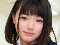 葉月つばさ