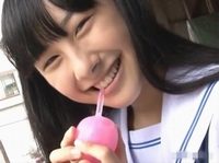 新原里彩の白ハイソなセーラーや体操着な動画