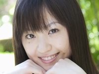 船岡咲の紺色ハイソックスな女子校生制服画像