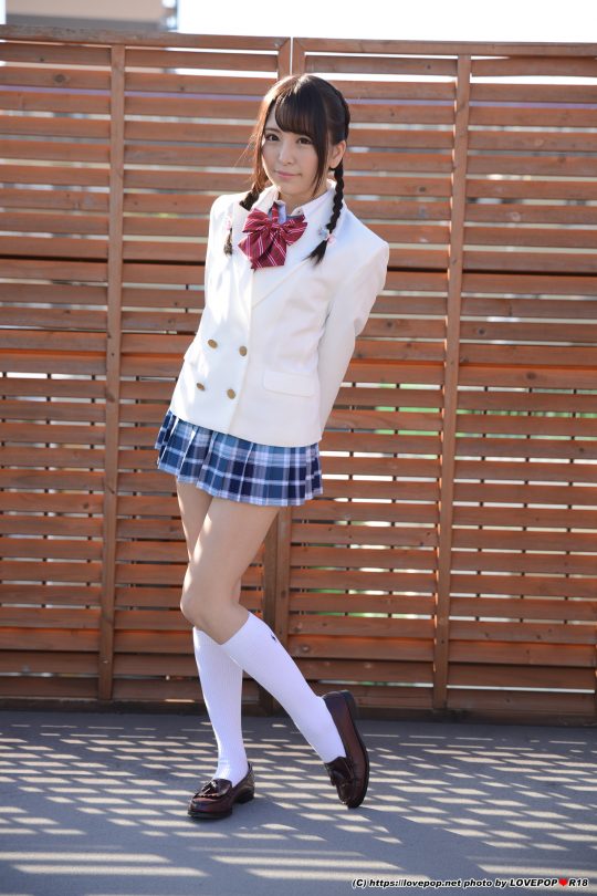 加藤ももか