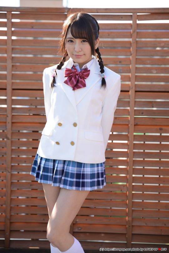 加藤ももか