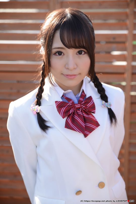 加藤ももか