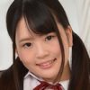 一宮みかり 白ソックスで白綿パンチラな制服画像