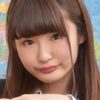 原花音 紺色ブレザーに白ハイソックスな制服画像