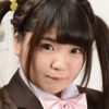 石原める ツインテールなニーハイ制服画像