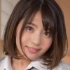 佐々木萌香 紺色ソックスなプリスカ制服画像