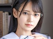 八掛うみ ねっちょりセックスに溺れる文系女子