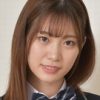 美谷朱里 紺色ハイソックスなプリスカ制服画像