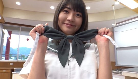 東條なつ