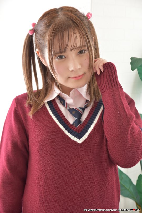 南詩乃