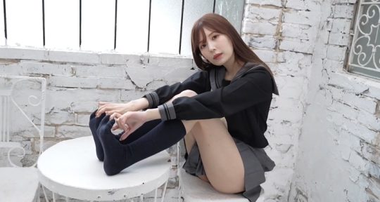 明里つむぎ