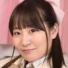 新田もえ 白ハイソックスなブレザー制服画像