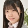 皆瀬あかり ルーズや白ハイソックスな制服画像