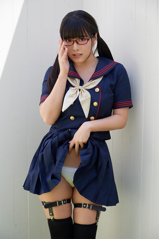 東雲うみ