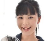 樋園綾佳 紺色ハイソックスなセーラー服画像