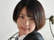 佐々木萌香 白ハイソックスなブレザー制服画像