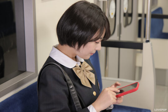 佐々木萌香