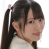 坂本梨奈 紺色や白ハイソックスの制服画像