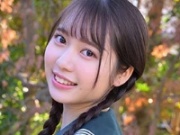 咲月ひな